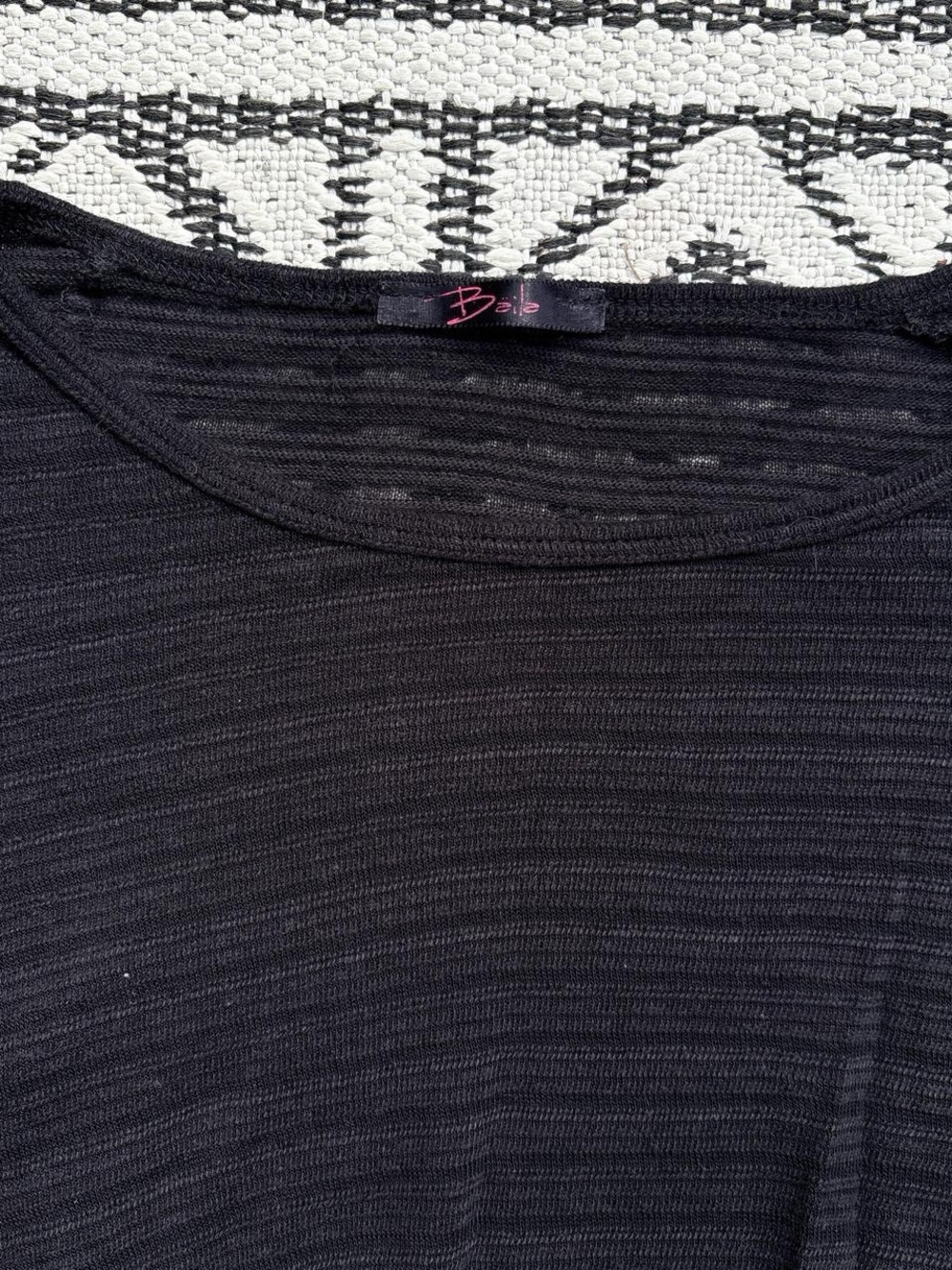 Sheer crop top - Picture 6 of 7
